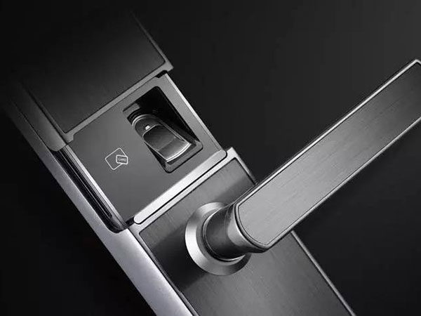 头屯河24小时上门开锁公司